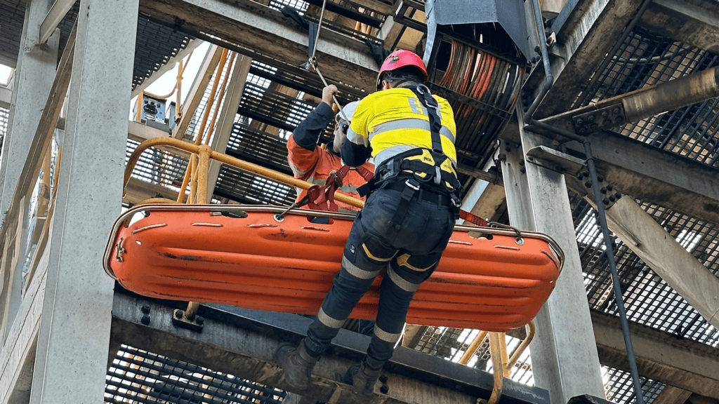 Emergency Management Vertical Rescue_1920x1080